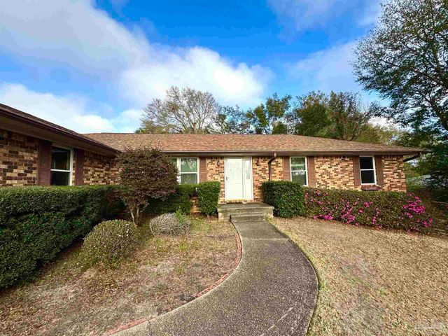 6040 Strickland Pl, Pensacola, FL 32506