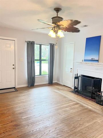 320 KINGSTON STREET S, St Petersburg, FL 33711