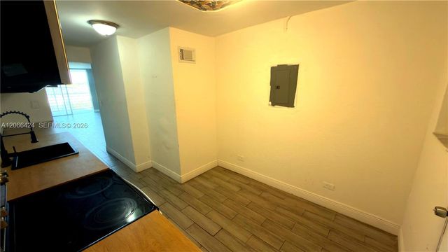 3660 NE 166th Street 607, North Miami Beach, FL 33160