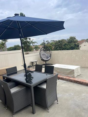 6863 Maple Leaf Dr. Drive, Carlsbad, CA 92011