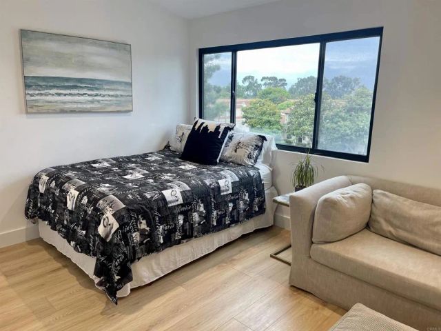 6863 Maple Leaf Dr. Drive, Carlsbad, CA 92011
