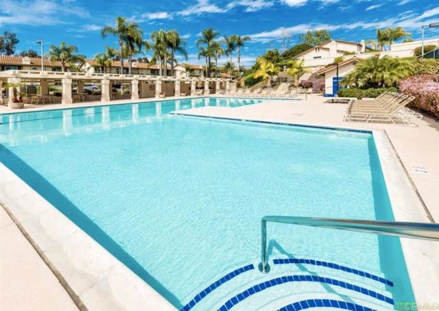 6863 Maple Leaf Dr. Drive, Carlsbad, CA 92011