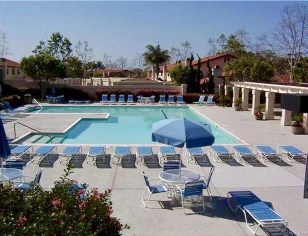 6863 Maple Leaf Dr. Drive, Carlsbad, CA 92011