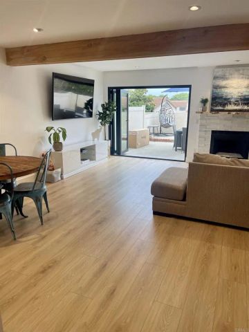 6863 Maple Leaf Dr. Drive, Carlsbad, CA 92011