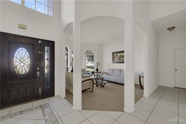 112 E Zenaida Avenue, Mcallen, TX 78504