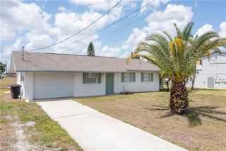 2019 Clarke AVE, Fort Myers, FL 33905