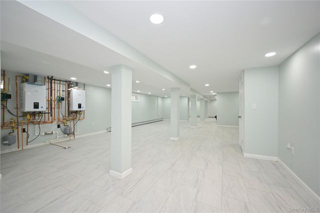 198-19 118th Avenue, Saint Albans, NY 11412