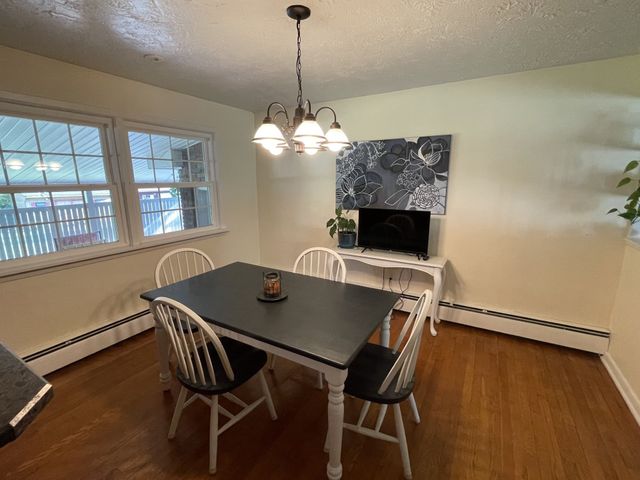 727 W GORE Road, Erie, PA 16509