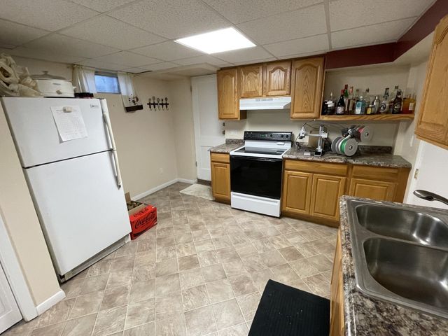 727 W GORE Road, Erie, PA 16509
