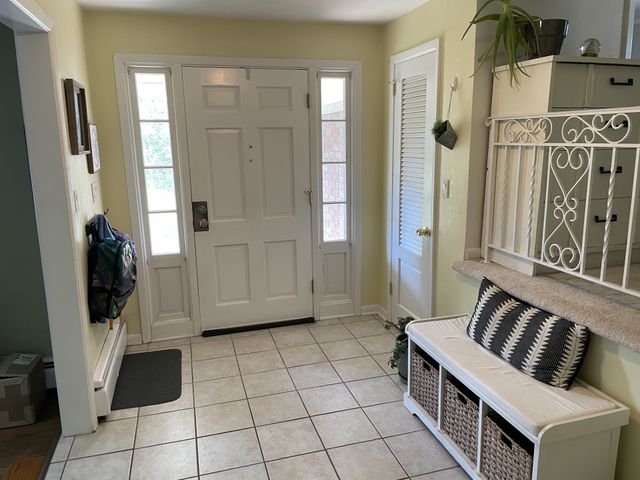 727 W GORE Road, Erie, PA 16509