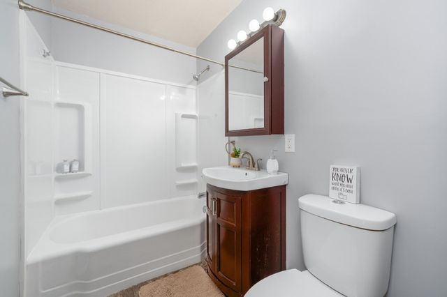 425 W 4th, Haysville, KS 67060