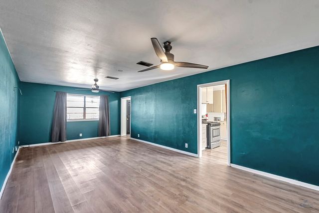 3405 Baumann Ave, Midland, TX 79703