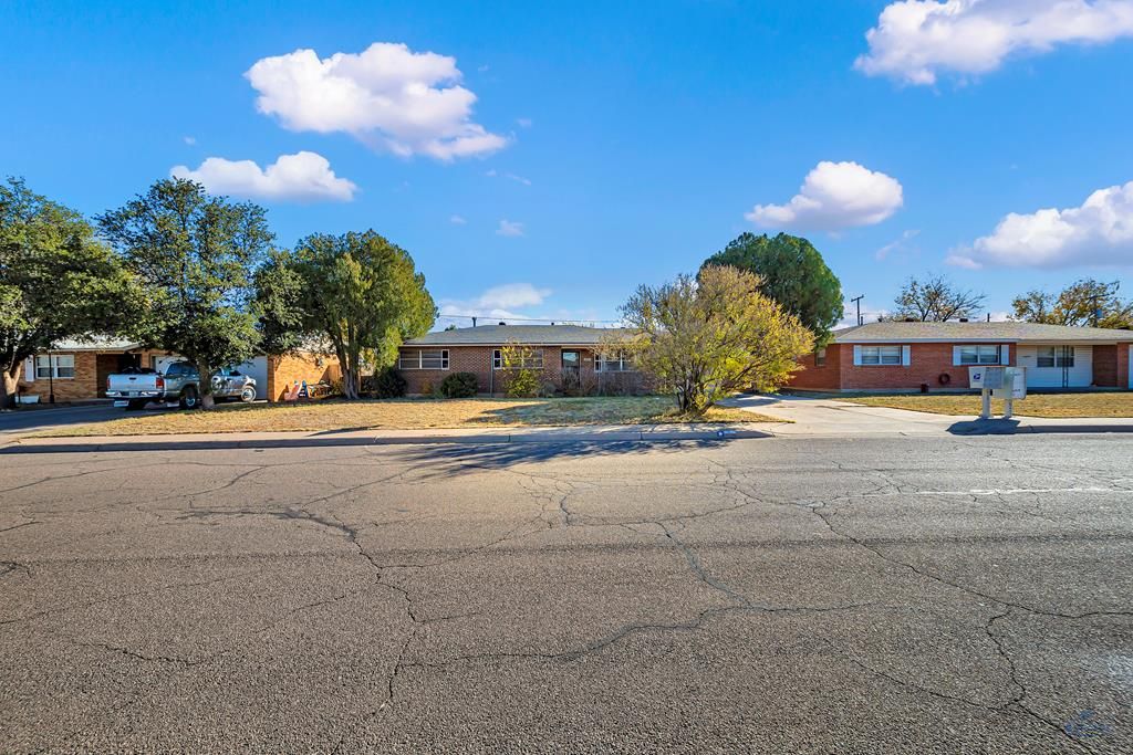 3405 Baumann Ave, Midland, TX 79703