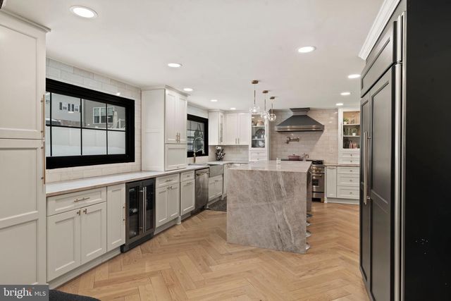 1204 ELLSTON RD, Havertown, PA 19083