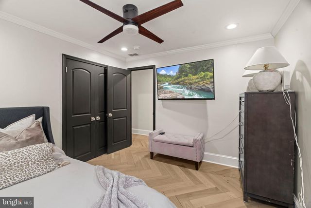 1204 ELLSTON RD, Havertown, PA 19083