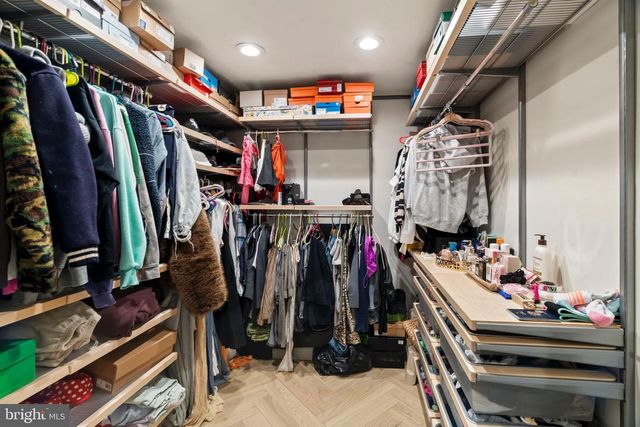 1204 ELLSTON RD, Havertown, PA 19083