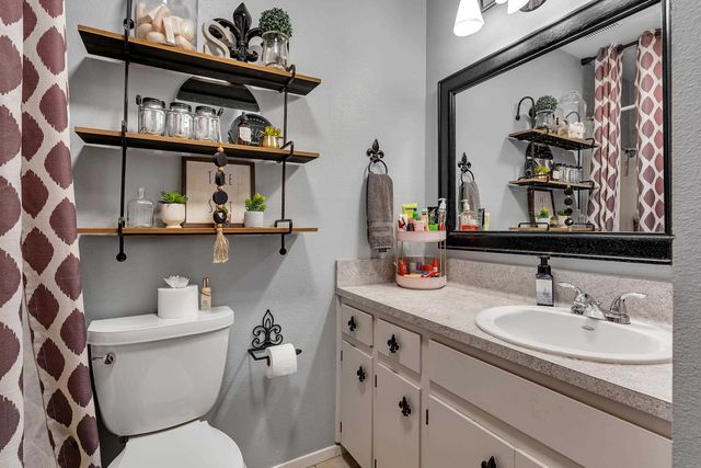 103 Bison Trail, Longview, TX 75601