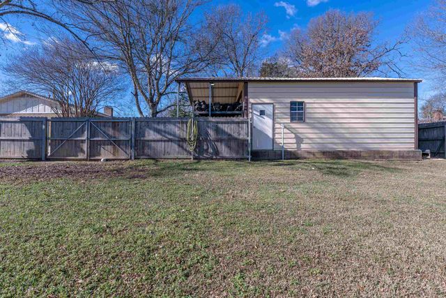 103 Bison Trail, Longview, TX 75601