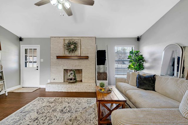 103 Bison Trail, Longview, TX 75601