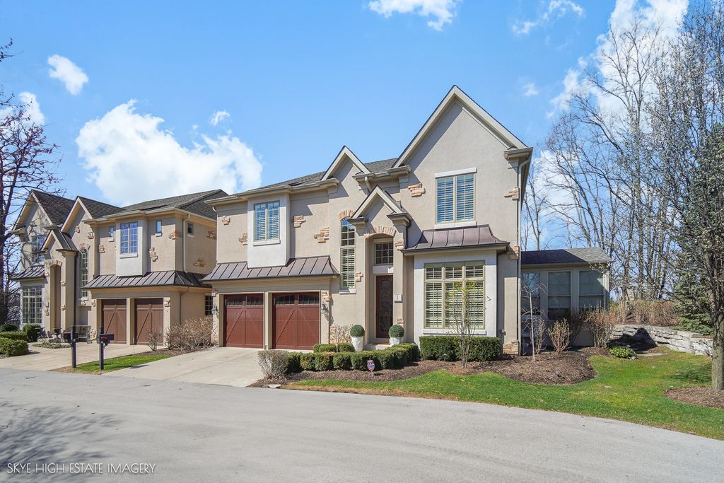 1 Willowcrest Drive, Oak Brook, IL 60523