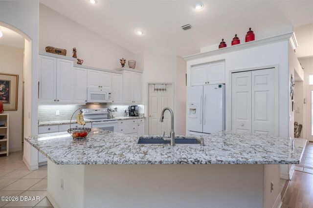 19 Waterbluff Drive, Ormond Beach, FL 32174