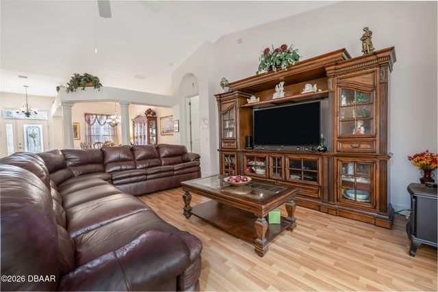 19 Waterbluff Drive, Ormond Beach, FL 32174