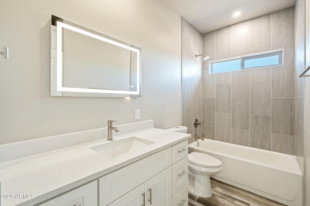 Image 24 of property listing at 10893 E Angus Lane, Coolidge, AZ 85128