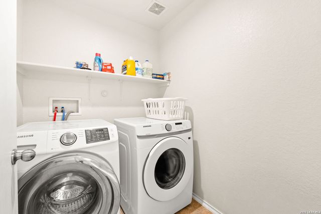 135 Booker Palm, San Antonio, TX 78239