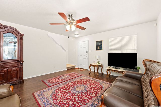 135 Booker Palm, San Antonio, TX 78239