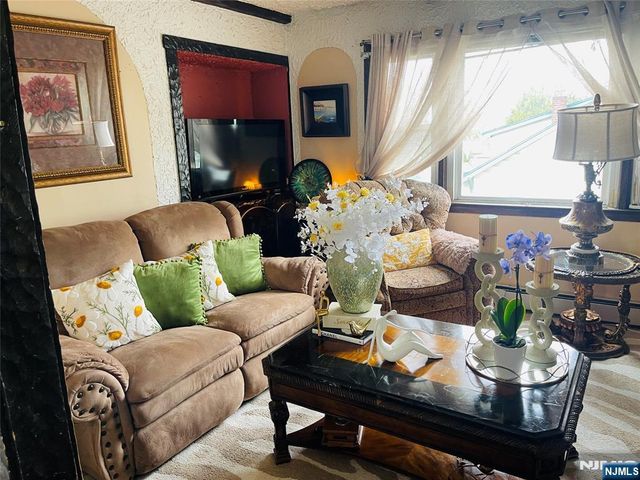 108 Bellevue Avenue, Elmwood Park, NJ 07407