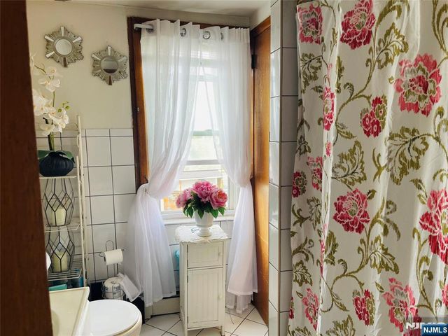 108 Bellevue Avenue, Elmwood Park, NJ 07407