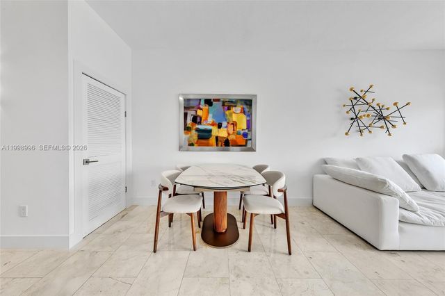 6917 Collins Ave PH22, Miami Beach, FL 33141