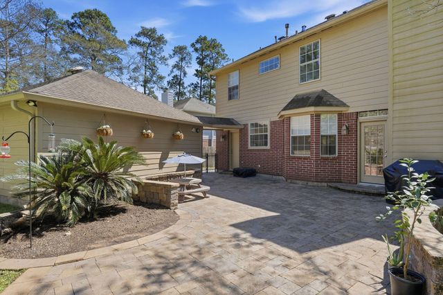 18 Hawkseye Place, The Woodlands, TX 77381