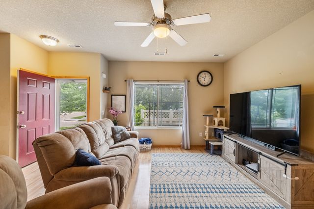 2341 Hart Avenue 2, Des Moines, IA 50320