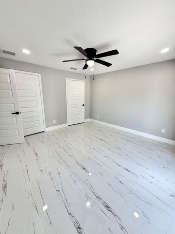 3432 Southern Pines Drive, Fort Pierce, FL 34982