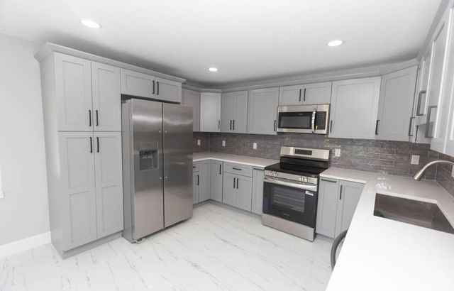 3432 Southern Pines Drive, Fort Pierce, FL 34982