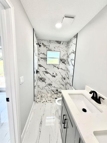 3432 Southern Pines Drive, Fort Pierce, FL 34982