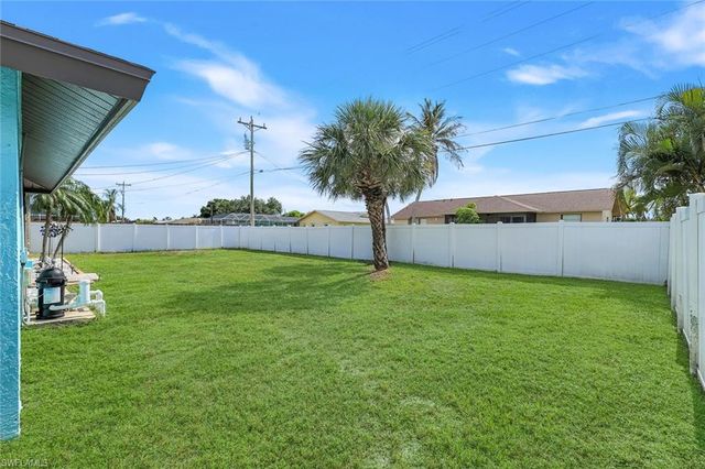 3320 SW 6th AVE, Cape Coral, FL 33914