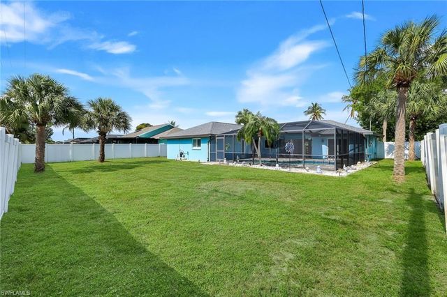 3320 SW 6th AVE, Cape Coral, FL 33914