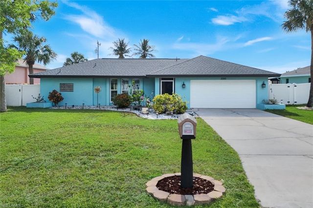 3320 SW 6th AVE, Cape Coral, FL 33914