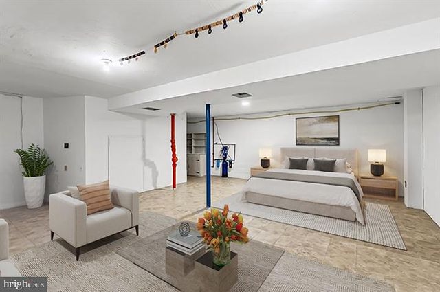 12509 WHITE DR, Silver Spring, MD 20904