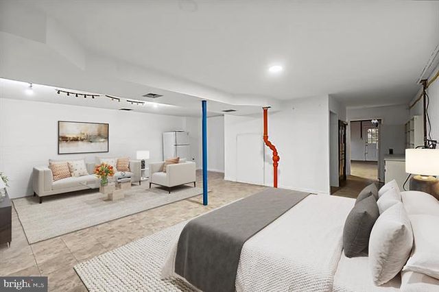 12509 WHITE DR, Silver Spring, MD 20904