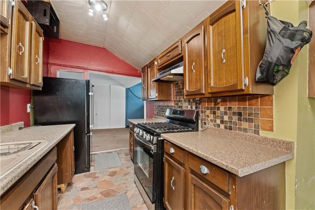 6056 Ely Avenue, Livonia, NY 14487