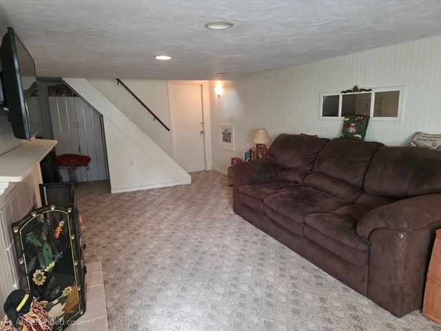 304 High Street, Randolph, MA 02368