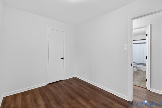 1303 Staffordshire Ct, Midlothian, VA 23113