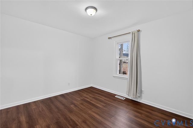 1303 Staffordshire Ct, Midlothian, VA 23113