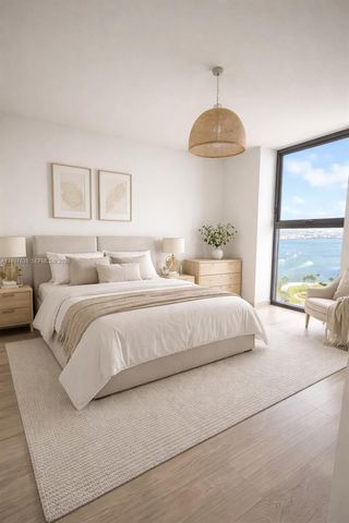 77 SE 5 1915, Miami, FL 33131