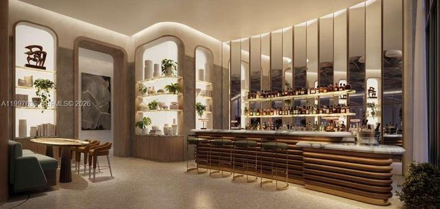 77 SE 5 1915, Miami, FL 33131