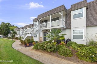 550 Post Road, 708, Ridgeland, MS 39157
