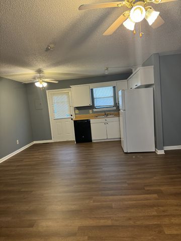 423 Smartt Station Rd, Morrison, TN 37357